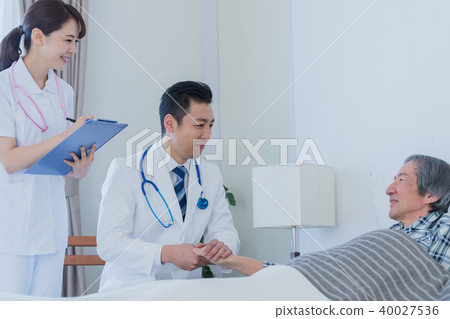 Visit medical care, nursing home 40027536