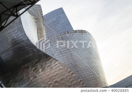 Guggenheim  museum in Bilbao 40028885