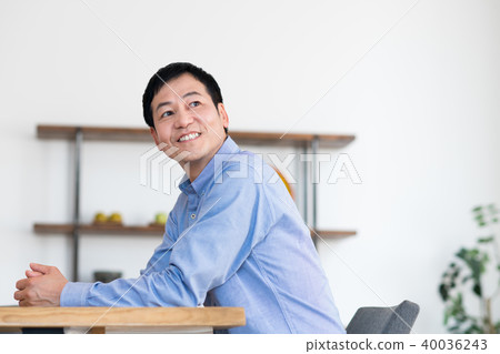 中間人 中間人 40036243