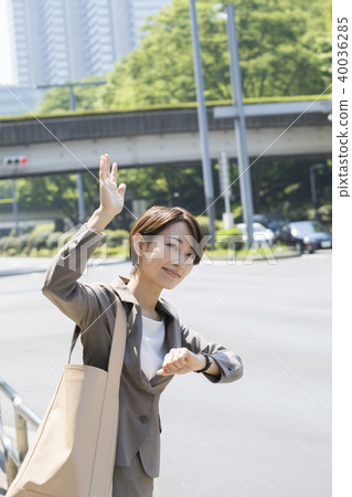 OL叫出租車 40036285