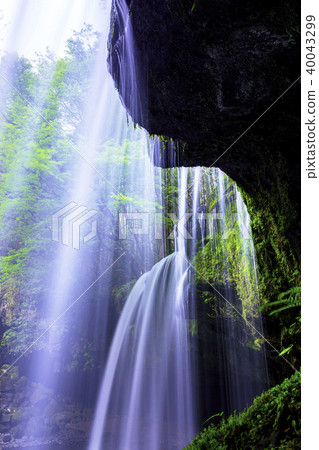 Kobagatsu瀑佈在熊本縣小國町太漂亮了 40043299