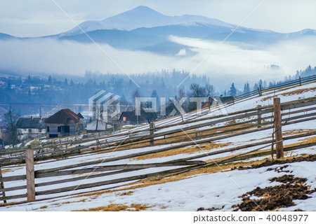 chalet in the mountains 40048977