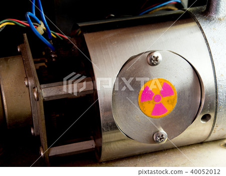 Radioactive container in the part of machinery Radioactive container in the part of machinery 40052012