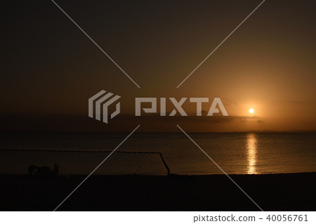 SUN beach SUN beach 40056761