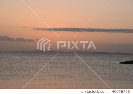 SUN beach SUN beach 40056766