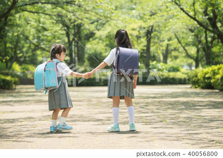 兒童小學學生出勤圖像 40056800