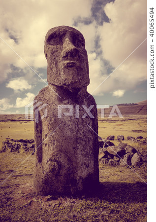 Moai statue, ahu Tongariki, easter island Moai statue, ahu Tongariki, easter island 40065494