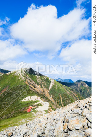 落在Mt. Changon山上 40070236