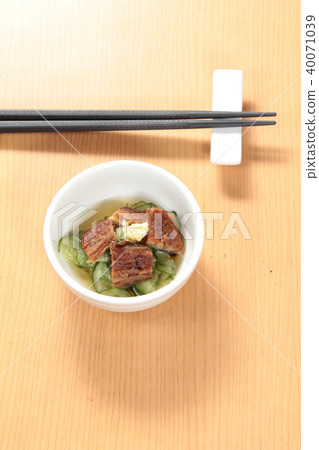eel cuisine eel cuisine 40071039