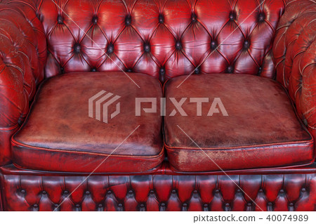 red leather sofa 40074989