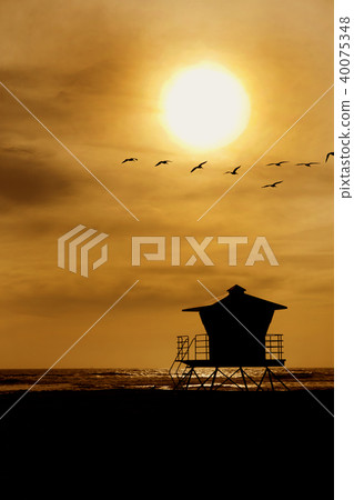 Huntington Beach, California 40075348