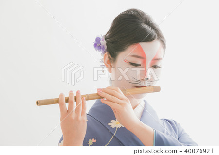 female, lady, woman 40076921