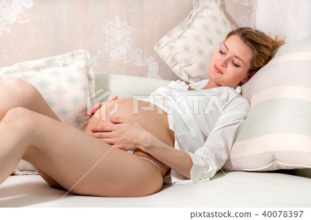 pregnancy, young mother in the period of pregnancy 40078397
