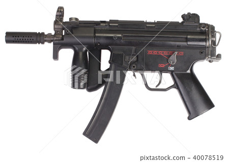 submachine gun MP5 isolated 40078519