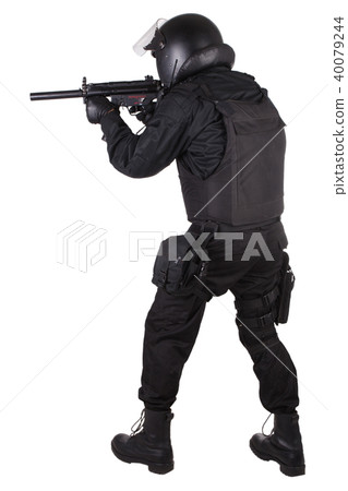 anti-terrorist policeman in black uniform anti-terrorist policeman in black uniform 40079244