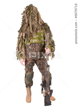 sniper in ghillie suit 40079718
