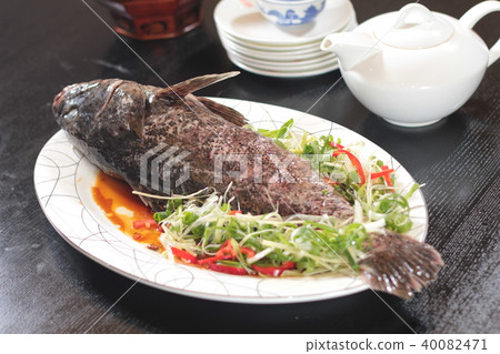 fish cuisine fish cuisine 40082471