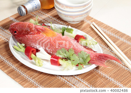 fish cuisine fish cuisine 40082486