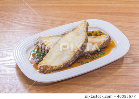 fish cuisine fish cuisine 40083677