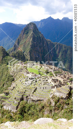 Machu Picchu ruins Machu Picchu ruins 40085533