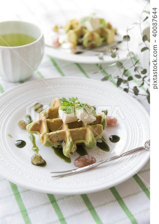 Japanese style waffle with green tea 40087644