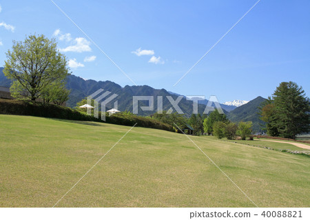 春天的Azumino Chihiro公園 春天的Azumino Chihiro公園 40088821