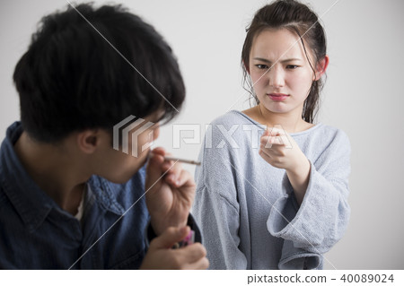 Smoking 40089024