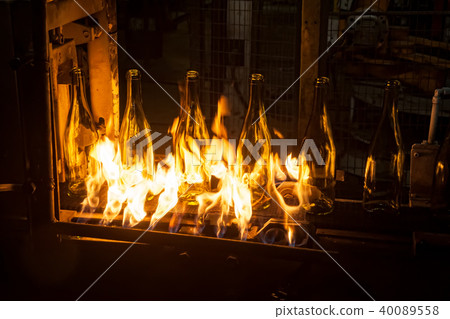 Plant for the production of bottles, glass plant Plant for the production of bottles, glass plant 40089558