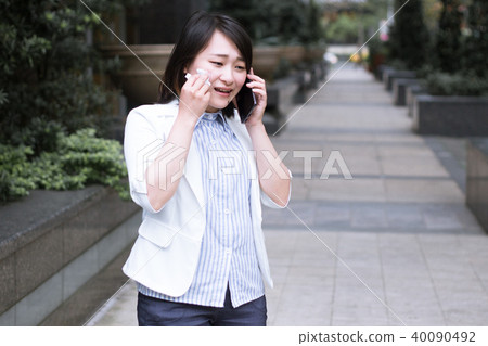 被責罵的女人 被責罵的女人 40090492