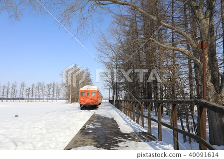 Kiha 22 type motive vehicle at winter happiness station 40091614
