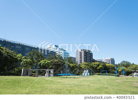大型公園設有遊樂設施 大型公園設有遊樂設施 40093321