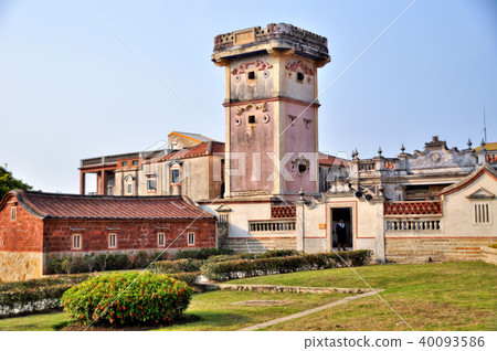 Building Golden Gate Taiwan Waterfront Settlement Yuemen Building Kinmen 40093586