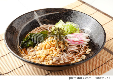 Cold noodles soba 40094237