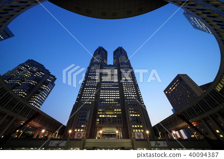 Tokyo cityscape in Japan Tokyo Metropolitan Government Office (night view) 40094387