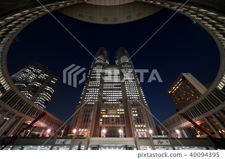 Tokyo cityscape in Japan Tokyo Metropolitan Government Office (night view) 40094395