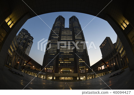 Tokyo cityscape in Japan Tokyo Metropolitan Government Office (night view) 40094427