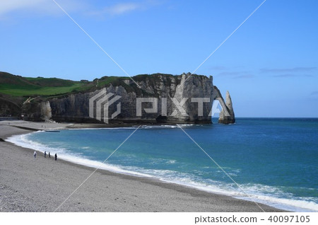 Cliffs of Etretat Aval 40097105
