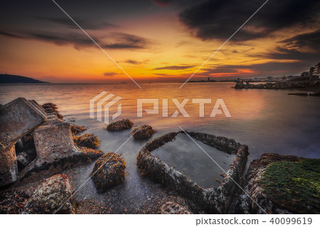 Hyogo-Maiko Park evening view 40099619