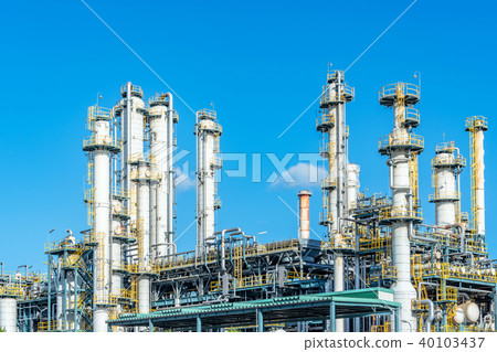 Oil refinery plant Oil refinery plant 40103437
