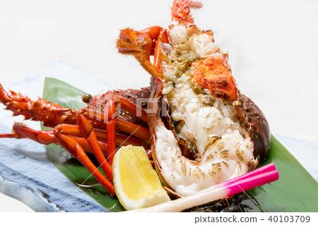 Ise shrimp-grilled 40103709
