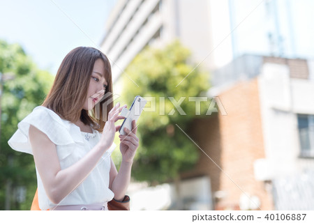 A smart woman A smart woman 40106887