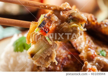 Close-up of piece egg fu yung 40109944