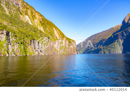 Milford Sound 40112014