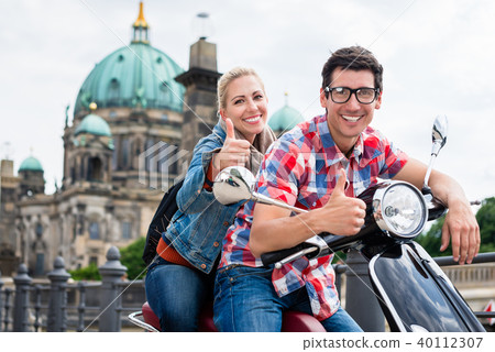 Scooter tour to Berlin Cathedral Scooter tour to Berlin Cathedral 40112307