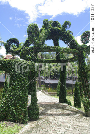 garden tree gazebo, Fantasy entrance 40112337