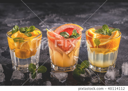 Lemon, grapefruit, orange homemade cocktail/detox  40114112