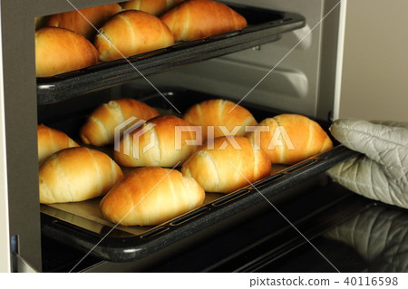 麵包新鮮出爐 40116598