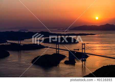 [Setouchi Shimanami Kaido] Evening view of Kurushima Kaikyo Bridge 40116893