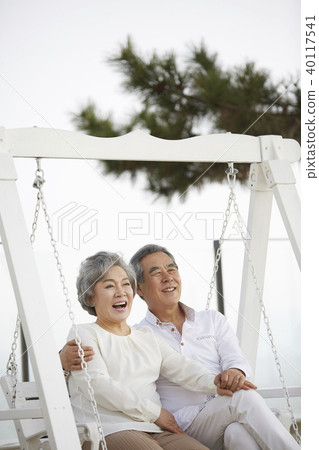 生活,老夫妻,丈夫,妻子,在一起 生活,老夫妻,丈夫,妻子,在一起 40117541