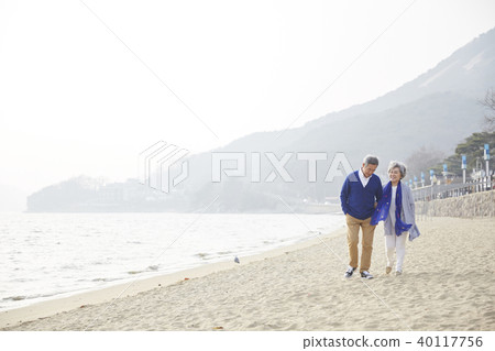 生活,老夫妻,丈夫,妻子,在一起 生活,老夫妻,丈夫,妻子,在一起 40117756